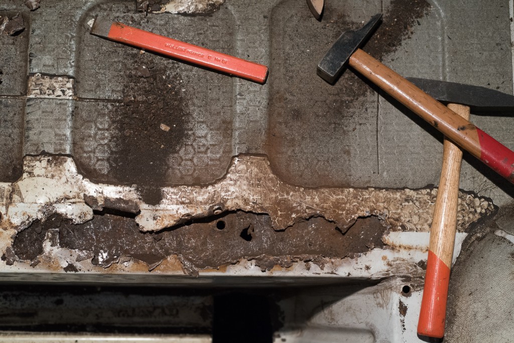 Au marteau et au burin